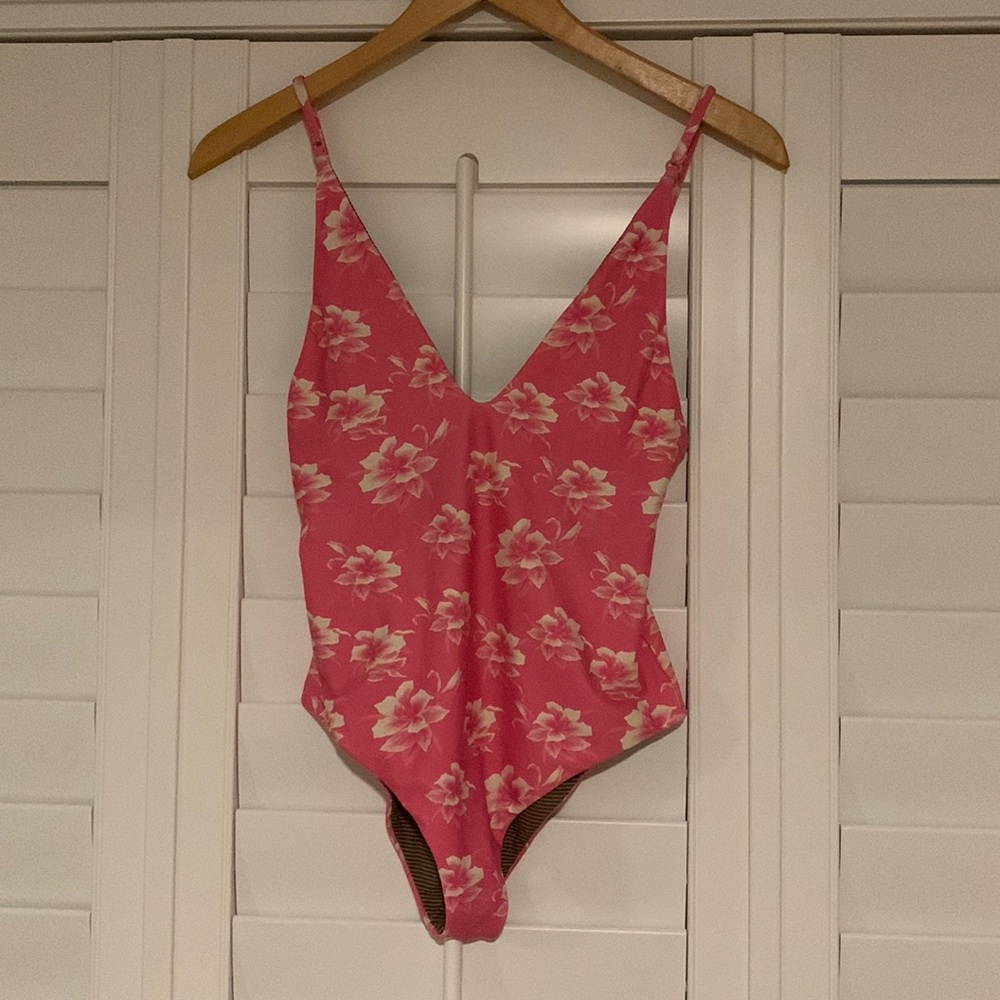 Acaica Lenny one-piece size small